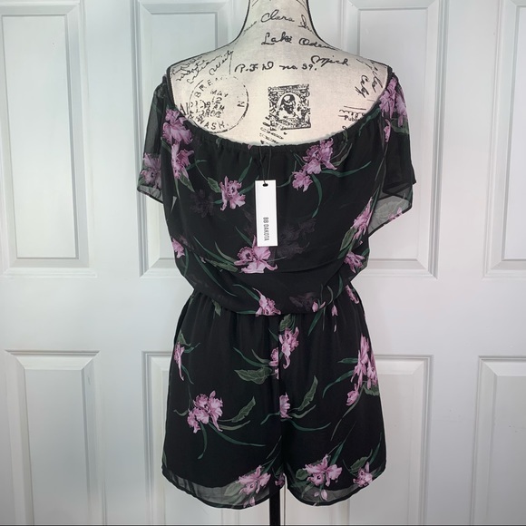 NWT BB Dakota Off the Shoulder Floral Romper - Picture 8 of 17